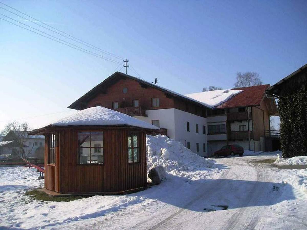 Apartment Petersimmerhof Taching am See